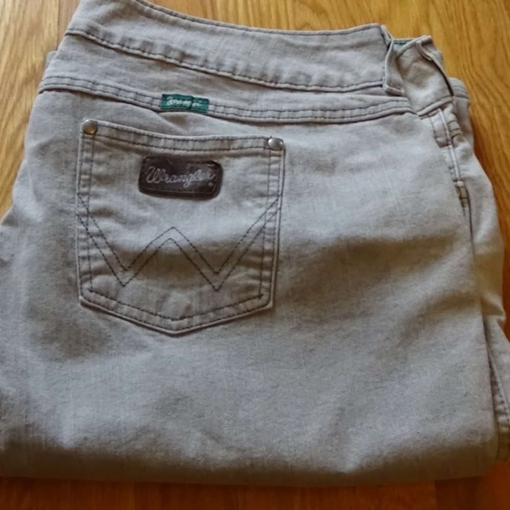 Wrangler premium patch jeans